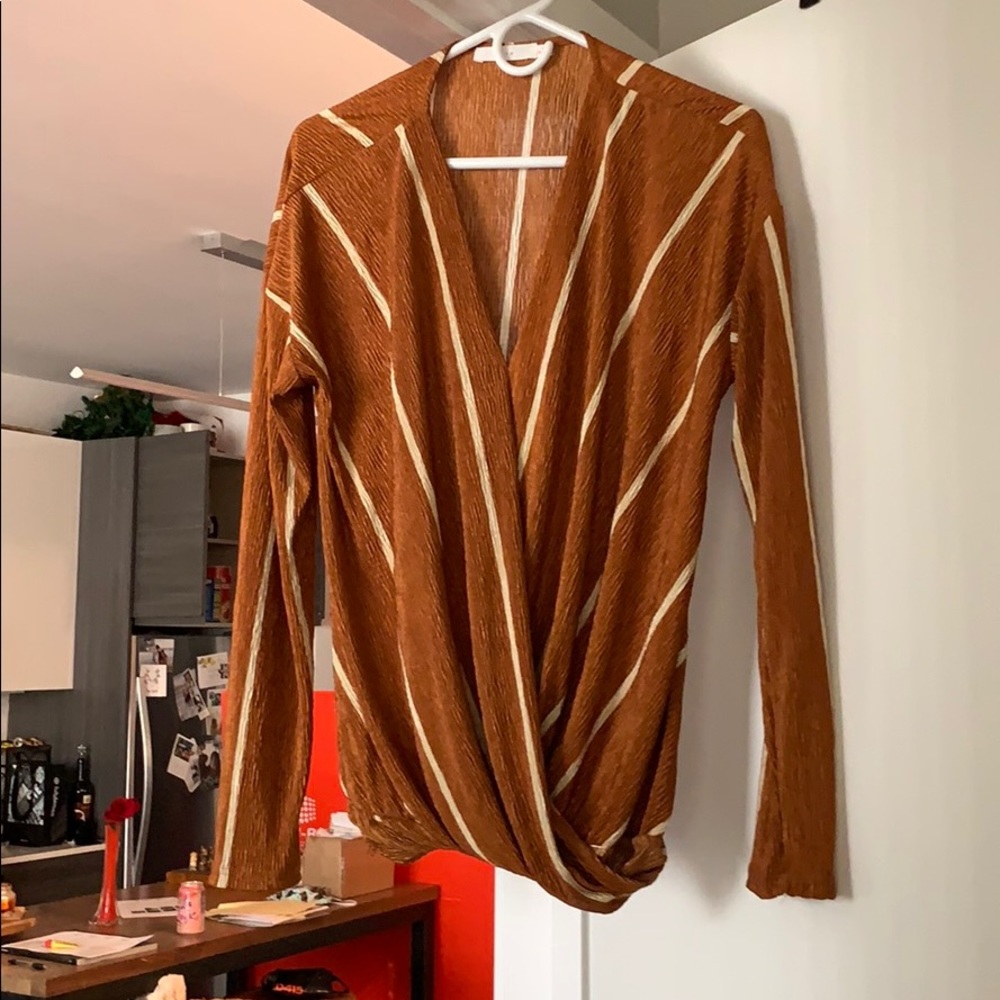 Lush long sleeve blouse
